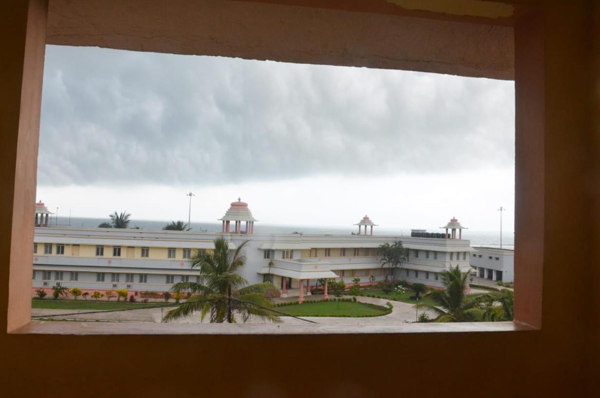Shree Ganesh Holiday Resort . ଶ୍ରୀ ଗଣେଶ ହଲିଡେ ରେସୋର୍ଟ। ปูรี ภายนอก รูปภาพ
